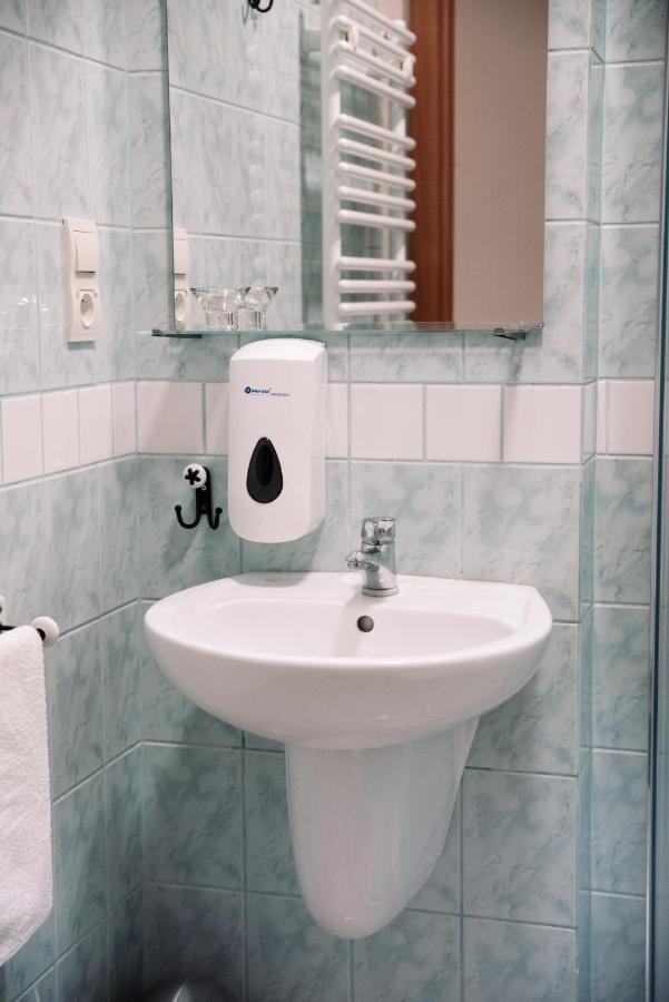 Pod Modrzewiami Nowy Tomyśl